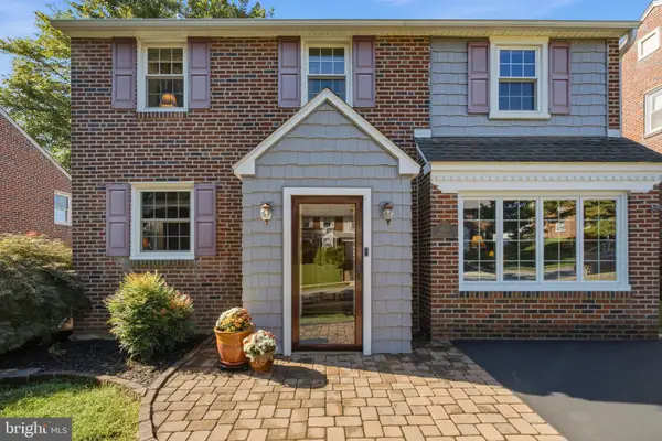 104 Flintlock Rd, DREXEL HILL, PA 19026