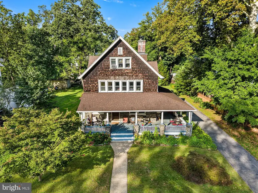 239 Kenyon Ave, Swarthmore, PA 19081 - #3