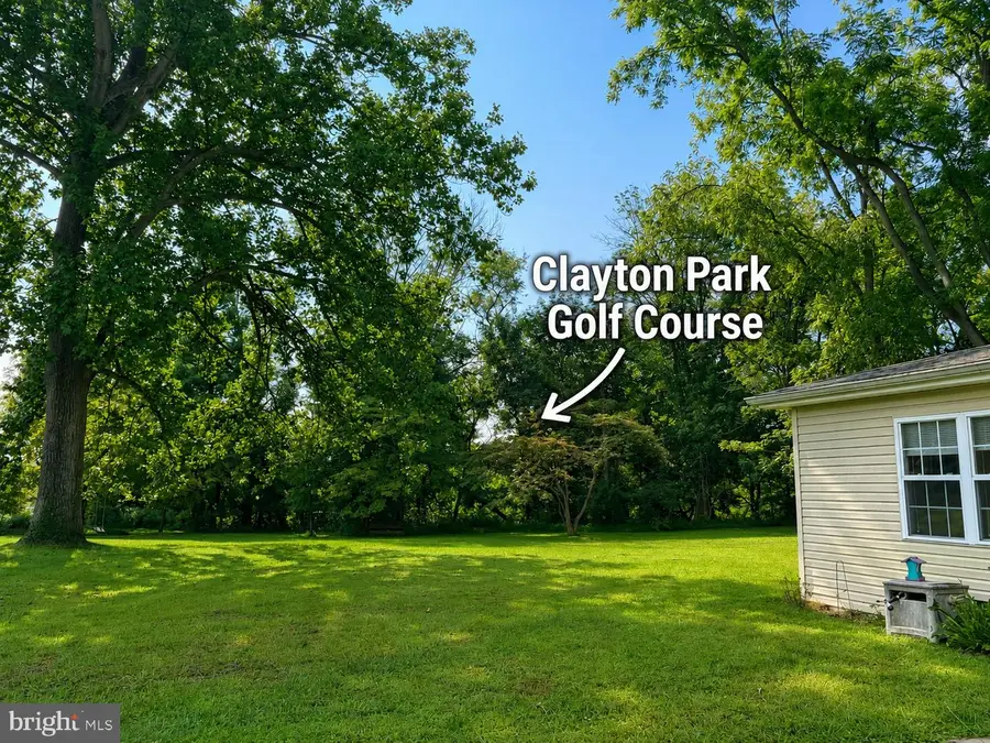 16 Clayton Park Dr, Glen Mills, PA 19342 - #2