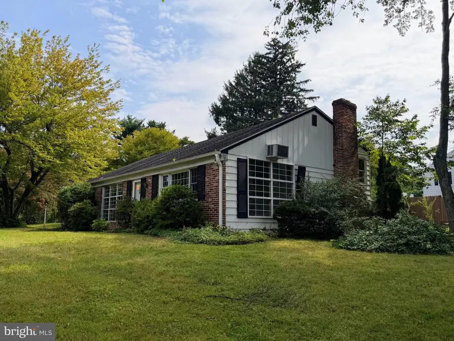 2 Harvard Dr, Media, PA 19063 - #2