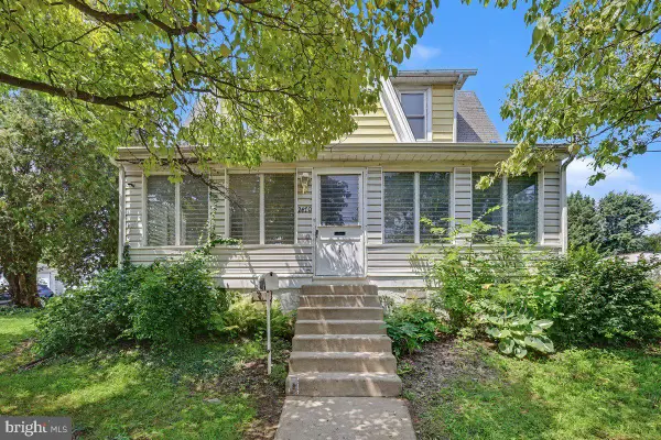 2470 Dutton Mill Rd, ASTON, PA 19014