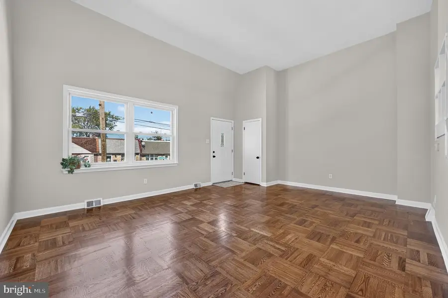 161 Chadwick Ave, Marcus Hook, PA 19061 - #3