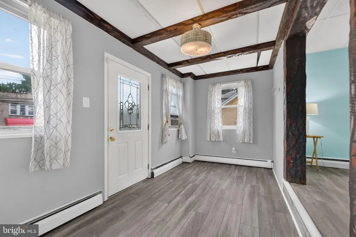 4104 Garrett Rd, Drexel Hill, PA 19026 - #1