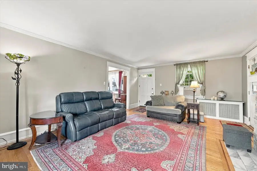748 Edmonds, Drexel Hill, PA 19026 - #3