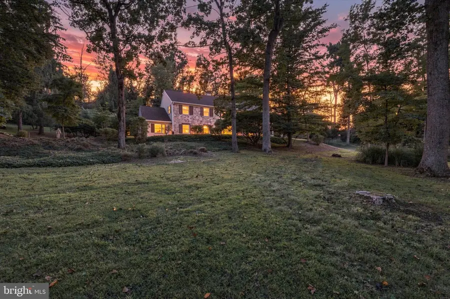 373 Ivy Ln, Glen Mills, PA 19342 - #2