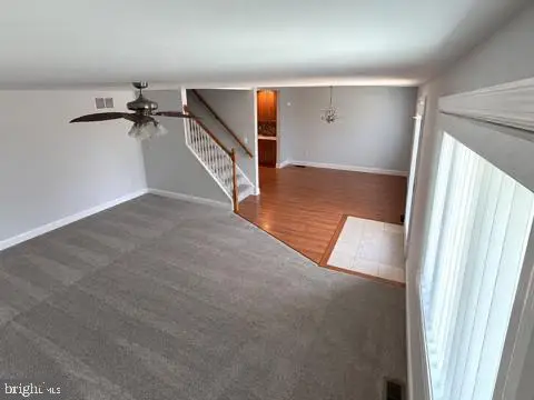 432 Edgewood Ave, Folsom, PA 19033 - #3