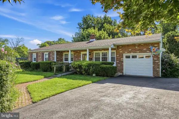 2365 Overlook Dr #2365, ASTON, PA 19014
