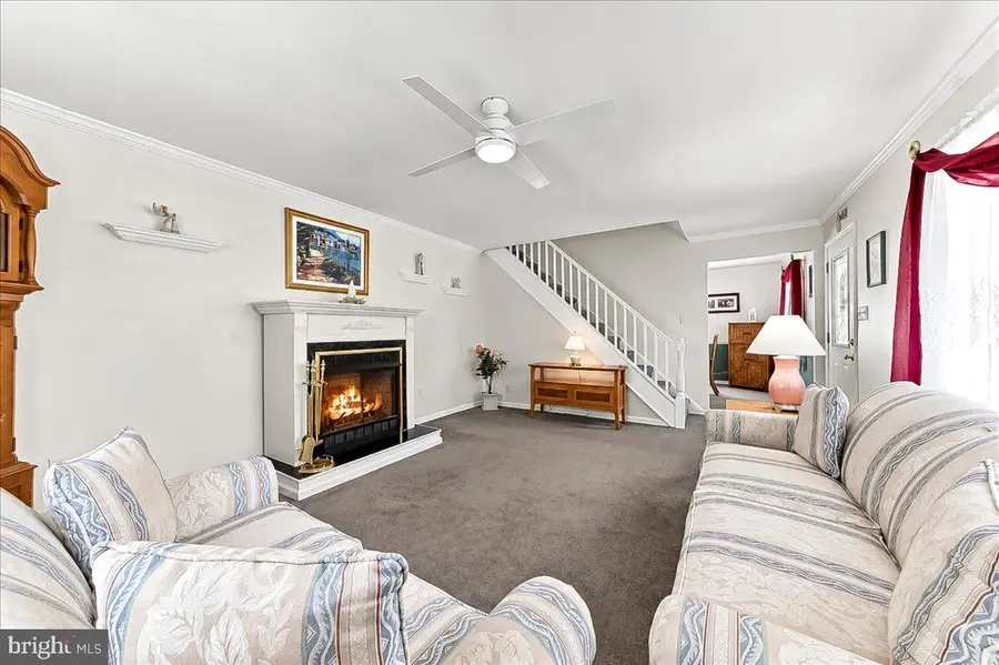 726 Brooke Cir, Morton, PA 19070 - #3