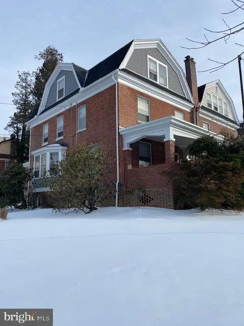 69 Owen Ave, LANSDOWNE, PA 19050