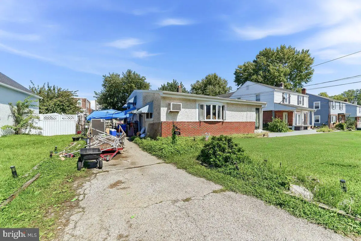 426 Folsom Ave, Folsom, PA 19033 - #1