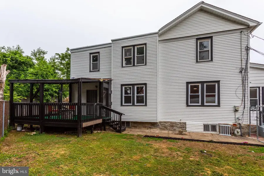 552 Larchwood Ave, Upper Darby, PA 19082 - #2