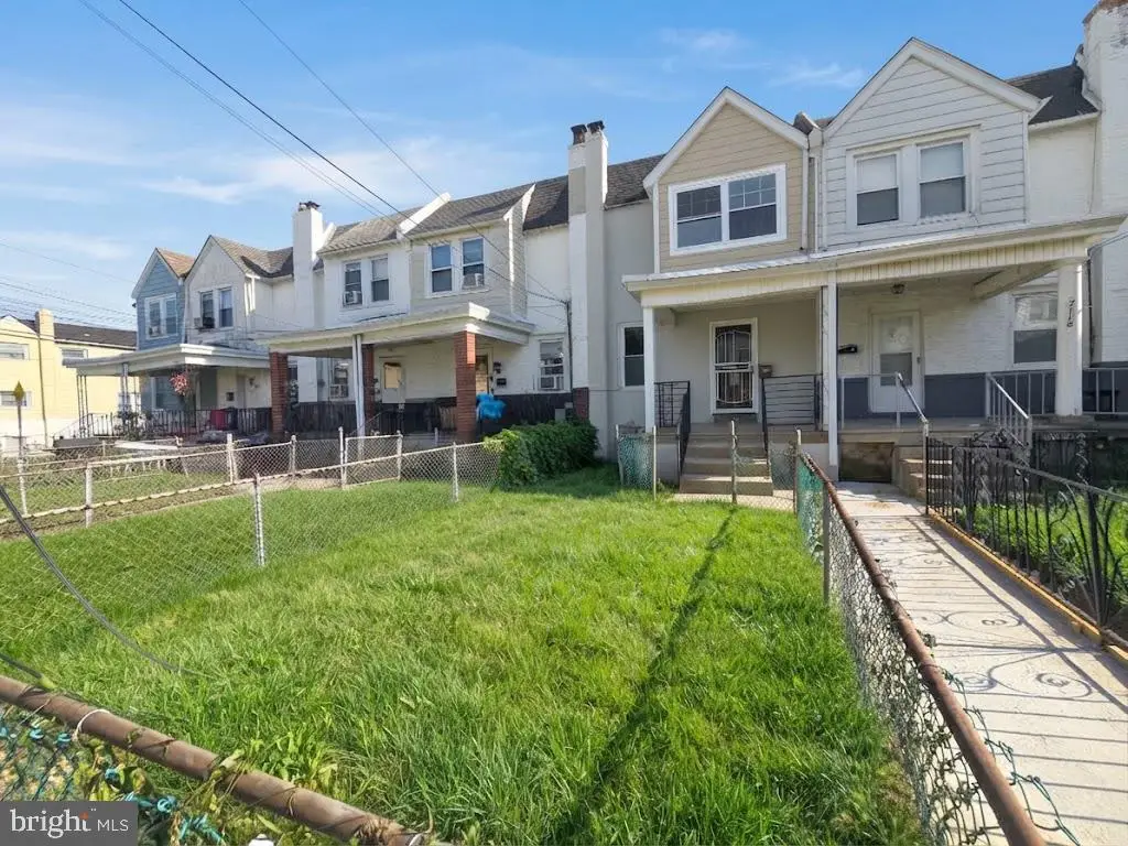 7108 Clover Ln, Upper Darby, PA 19082 - #1