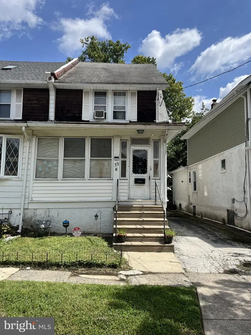 39 Beverly Ave, Lansdowne, PA 19050 - #1