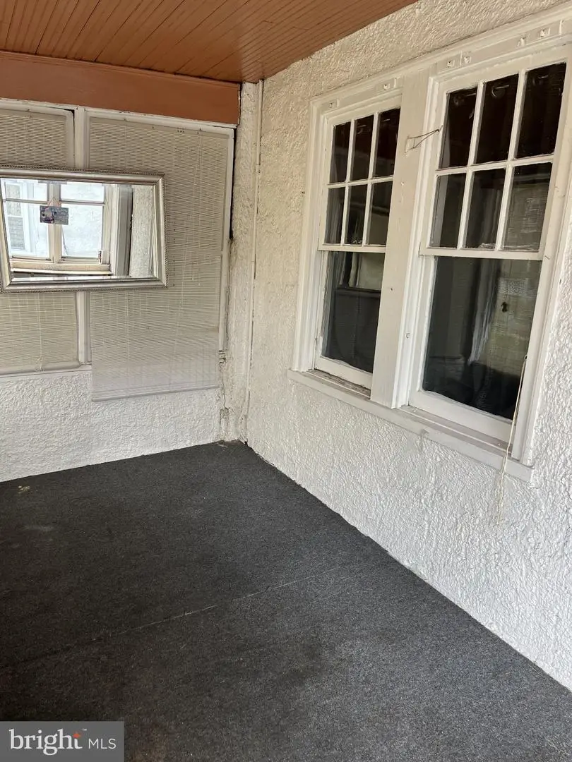 39 Beverly Ave, Lansdowne, PA 19050 - #3
