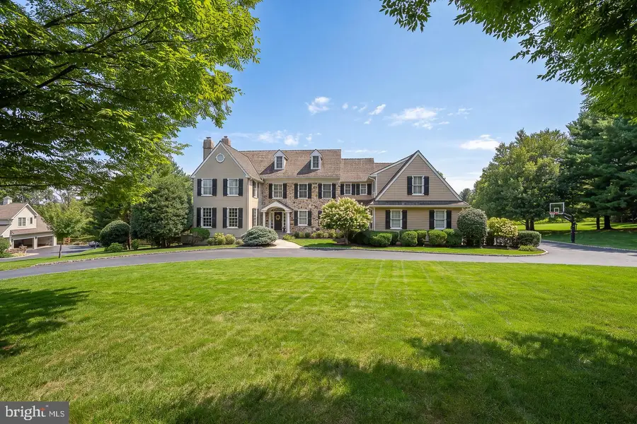 16 Harrison Dr, Newtown Square, PA 19073 - #2