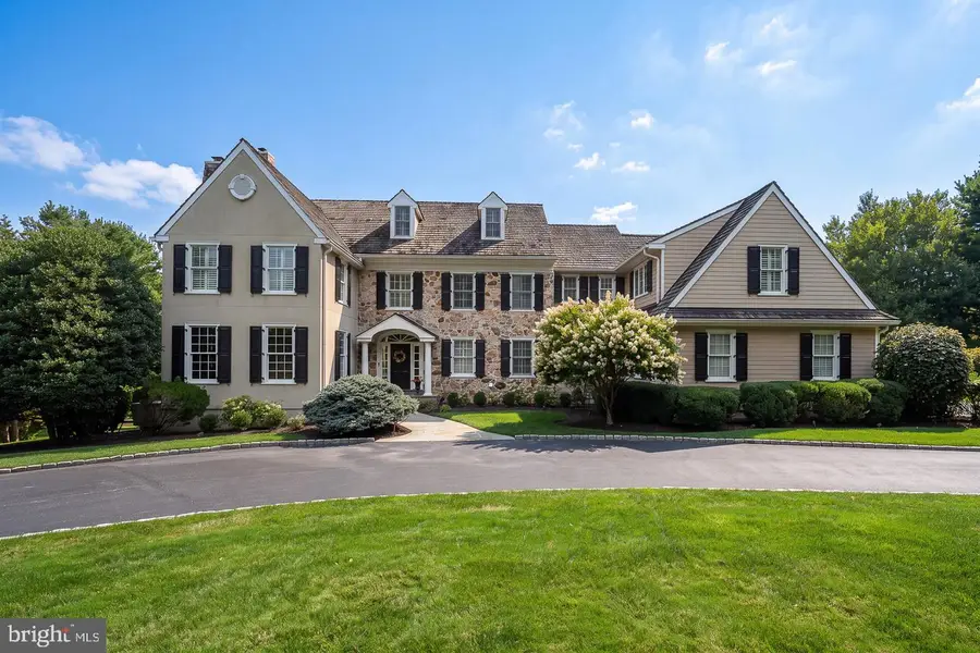 16 Harrison Dr, Newtown Square, PA 19073 - #3