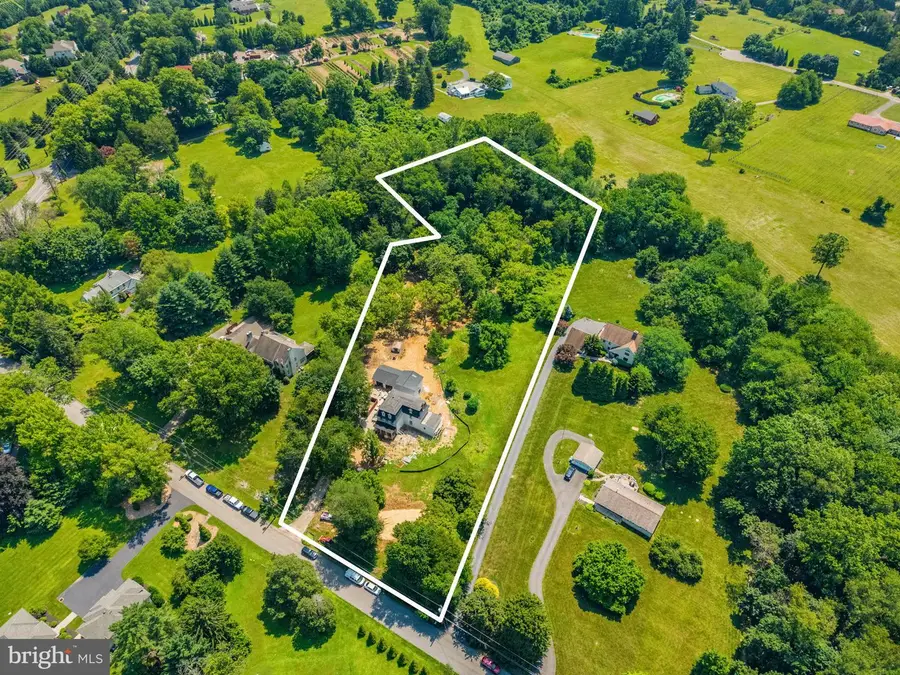 1526 Meadow Ln., Glen Mills, PA 19342 - #2