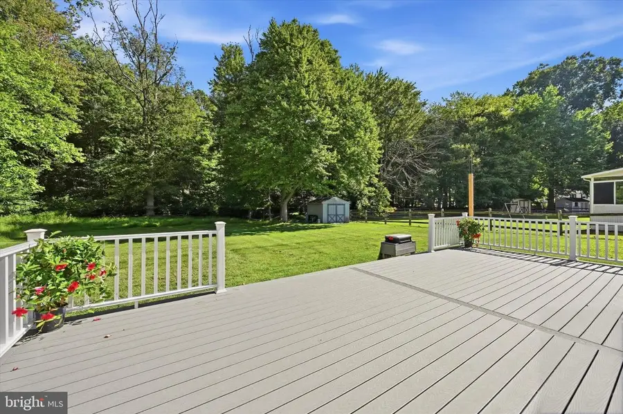 2309 Ferncroft Cir, Upper Chichester, PA 19061 - #3