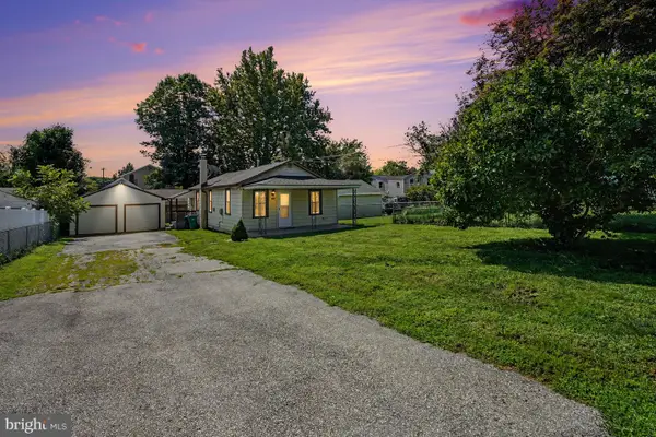 935 Hillside Ave, UPPER CHICHESTER, PA 19061