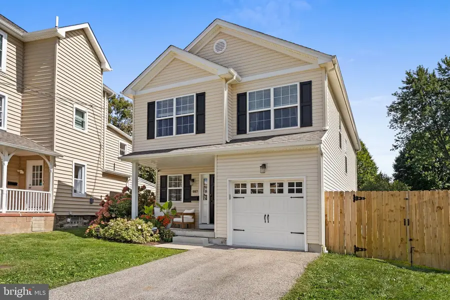 887 Penn St, Bryn Mawr, PA 19010 - #2