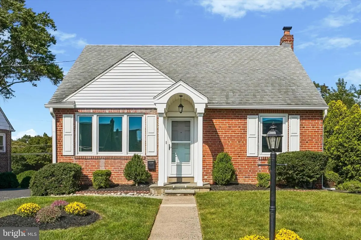1309 Harrington Rd, Havertown, PA 19083 - #1