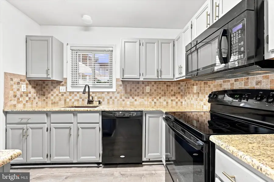 905 Pritchard Pl, Newtown Square, PA 19073 - #3