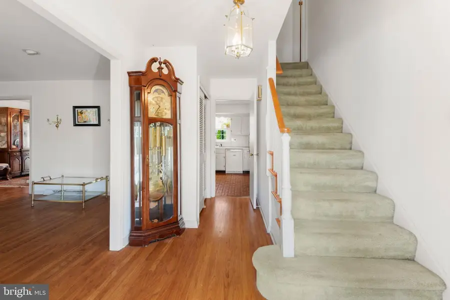 5 Grant Ln, Wayne, PA 19087 - #3