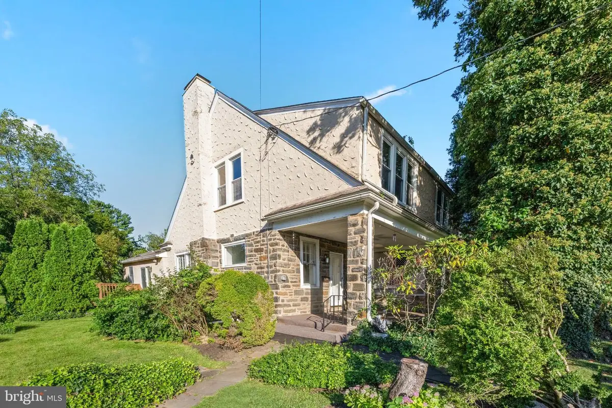 328 Morris Rd, Wayne, PA 19087 - #1