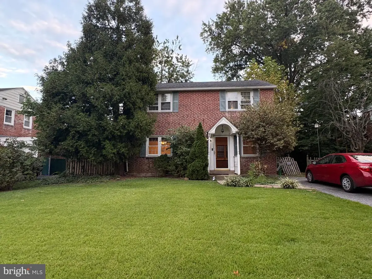 130 Merion Ave, Aldan, PA 19018 - #1