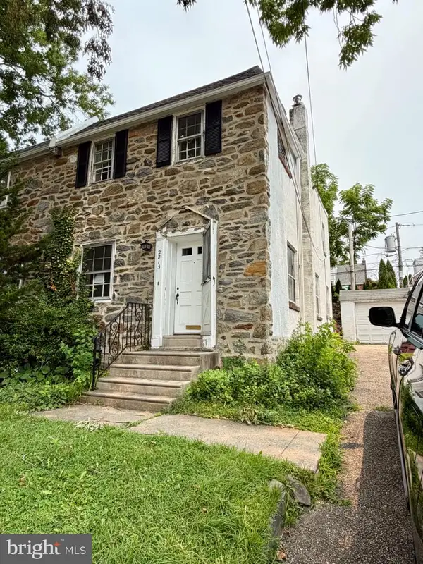 2213 Bryn Mawr Ave, ARDMORE, PA 19003