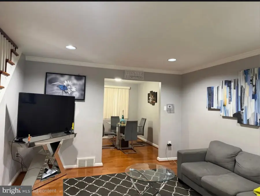 6732 Montgomery Ave, Upper Darby, PA 19082 - #2