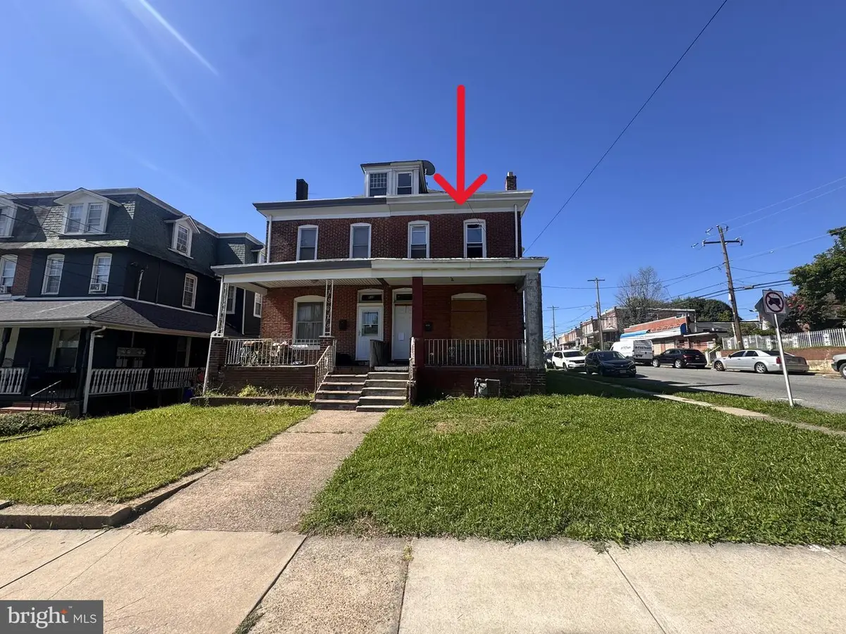 940 Highland Ave, Chester, PA 19013 - #1