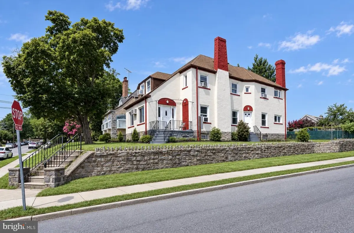 7201 Wayne Ave, Upper Darby, PA 19082 - #1