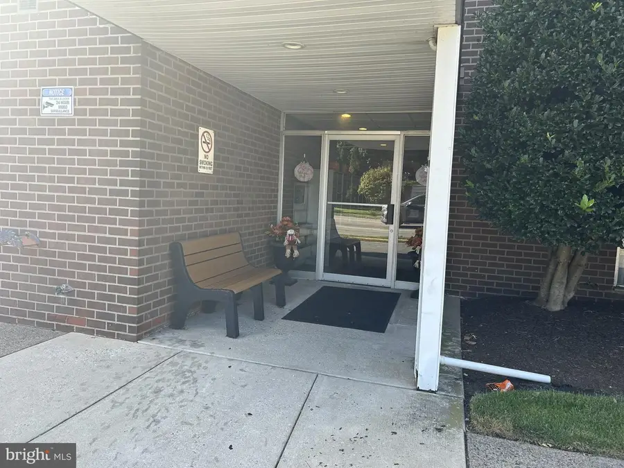 33 W Chester Pike #e8, Ridley Park, PA 19078 - #3