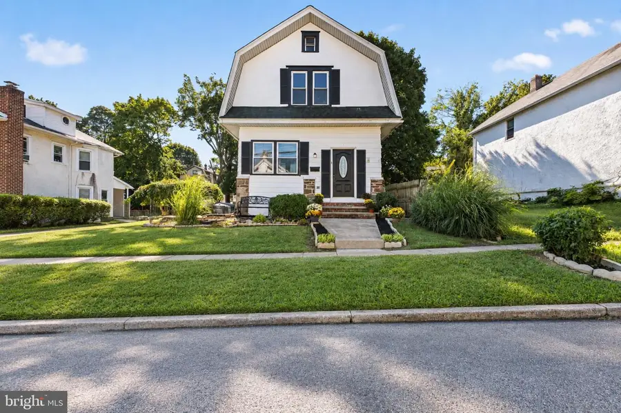 39 Cloverdale Ave, Upper Darby, PA 19082 - #3