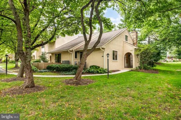 731 Wynnewood Rd #18, ARDMORE, PA 19003