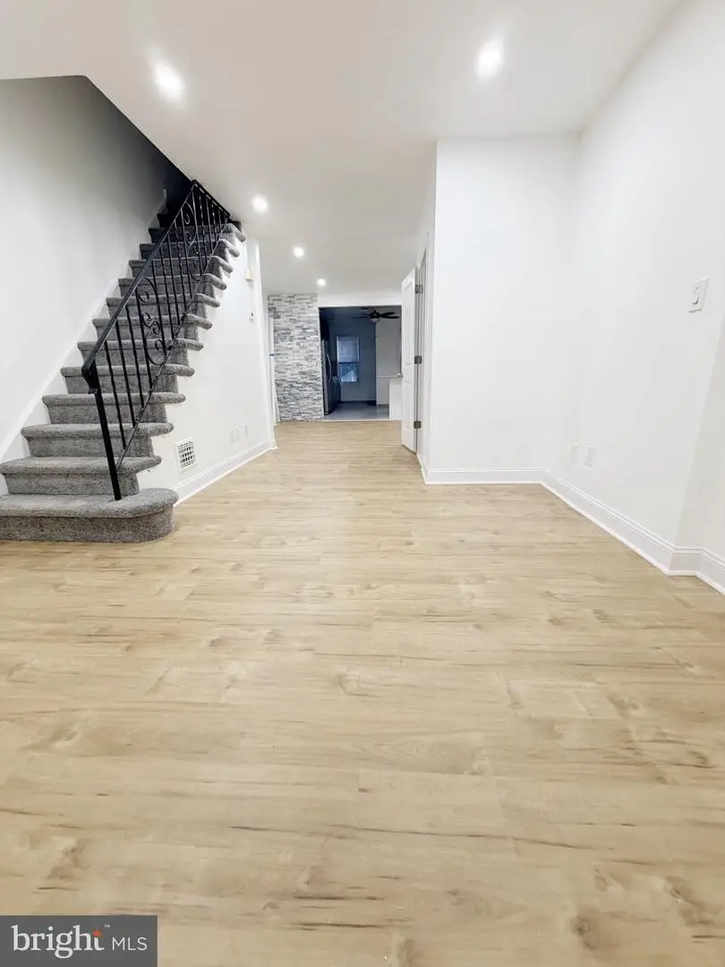 1022 Lawrence Ave, Darby, PA 19023 - #2