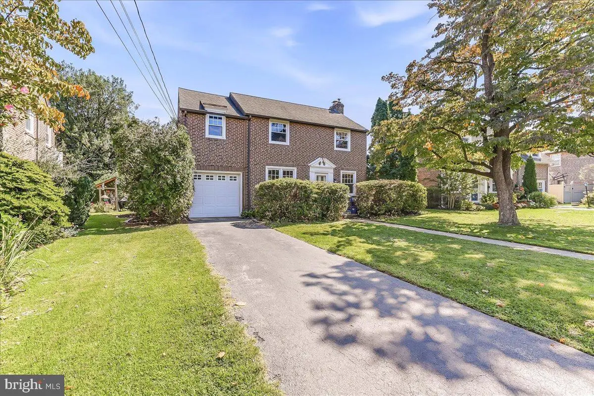 305 Steel Rd, Havertown, PA 19083 - #1