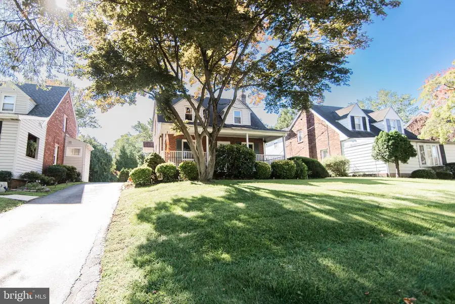 214 W Macdade Blvd, Folsom, PA 19033 - #3