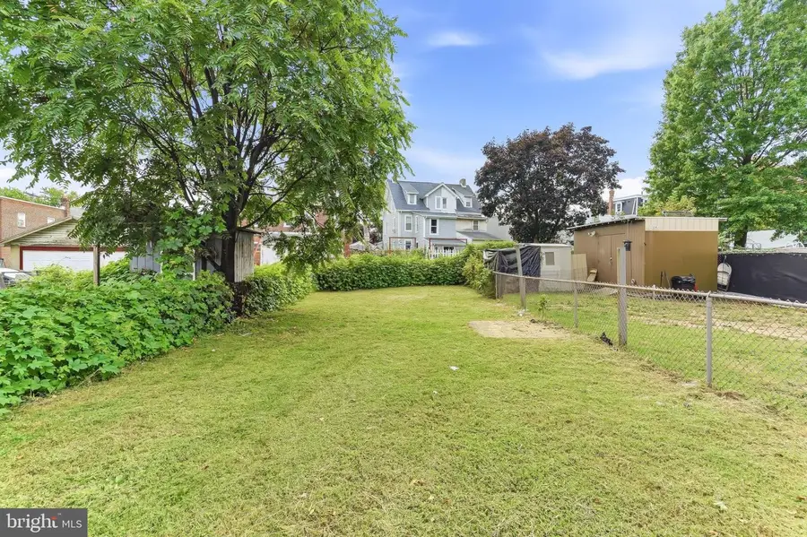 122 E Berkley Ave, Clifton Heights, PA 19018 - #3