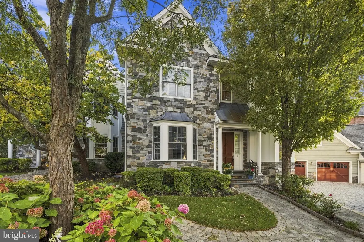 1 Wicklow Ct, Wayne, PA 19087 - #1