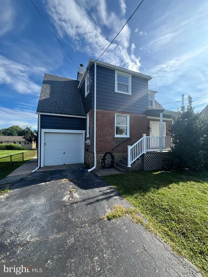3050 Concord Rd, Aston, PA 19014 - #2