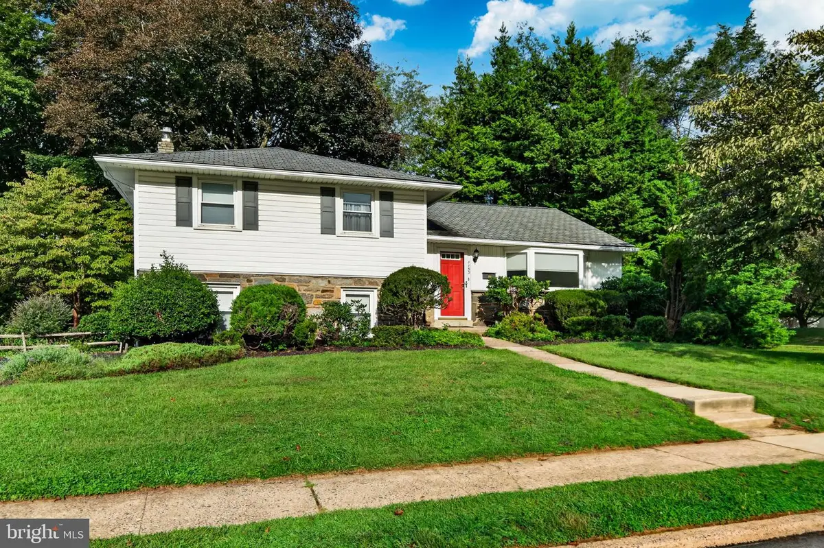 1155 S Lehigh Cir, Swarthmore, PA 19081 - #1