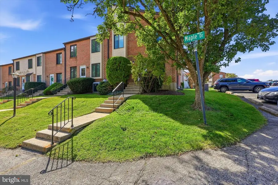 5200 Hilltop Dr #u-9 / #414, Brookhaven, PA 19015 - #2
