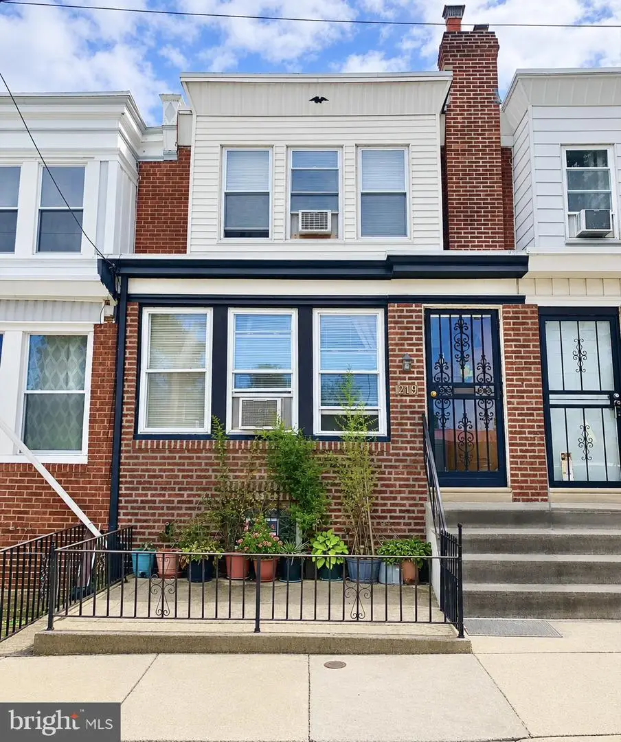 249 N 7th St, Darby, PA 19023 - #1