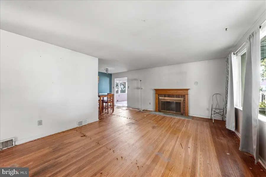 26 Ash Rd, Wallingford, PA 19086 - #3