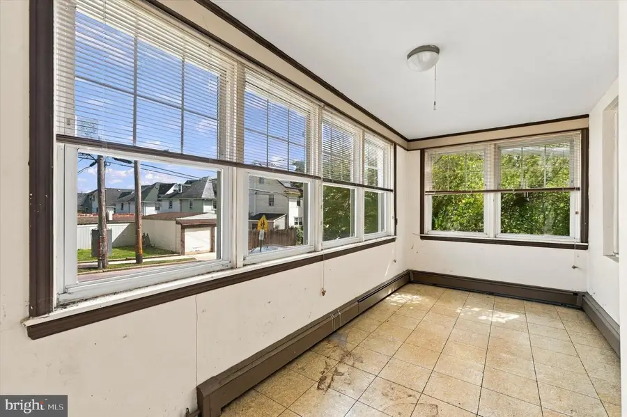304 Childs Ave, Drexel Hill, PA 19026 - #3