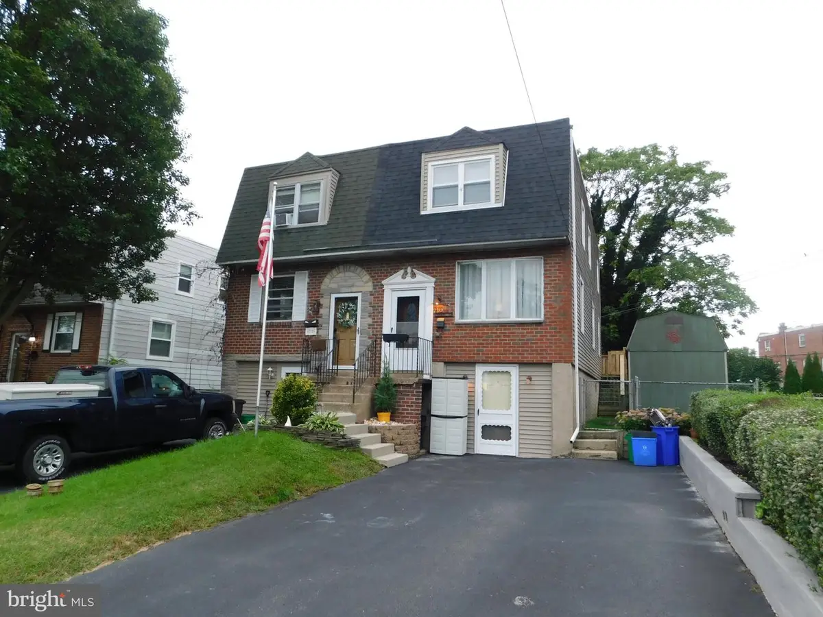 710 School Ln, Folcroft, PA 19032 - #1