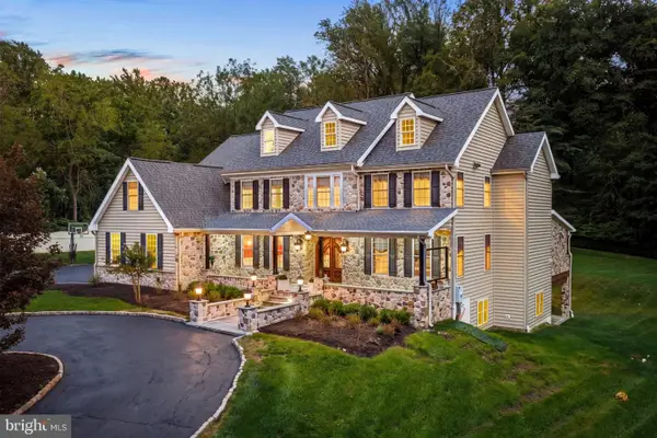 94 Autumn Woods Ln, GLEN MILLS, PA 19342