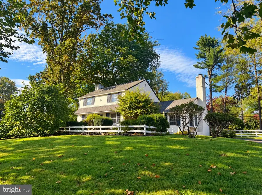 209 Plush Mill Rd, Wallingford, PA 19086 - #2